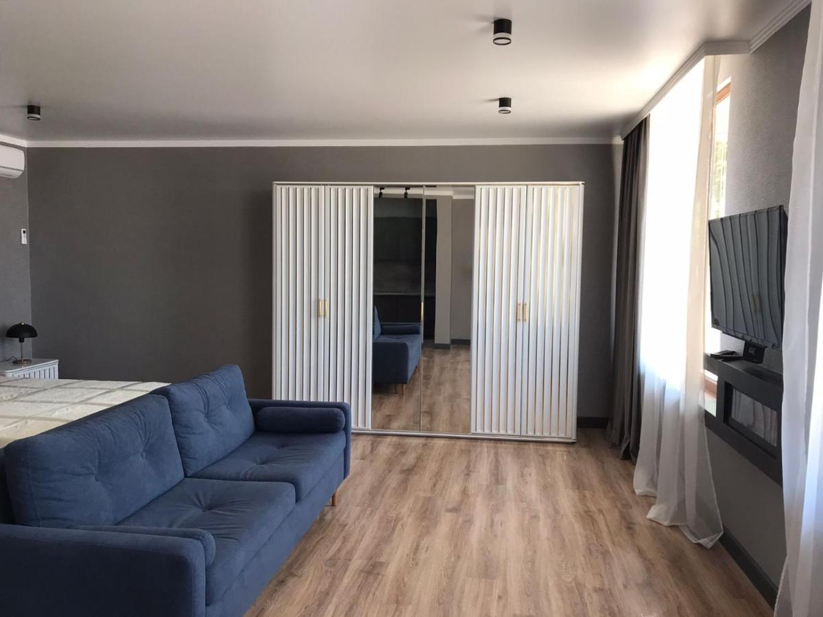 Гостевой Дом София 400 М До Моря Gagra Exterior foto